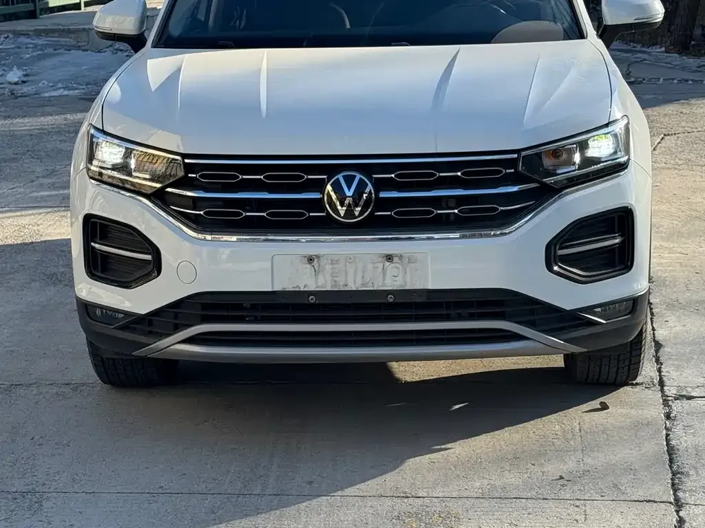 Volkswagen Tharu — фото 1