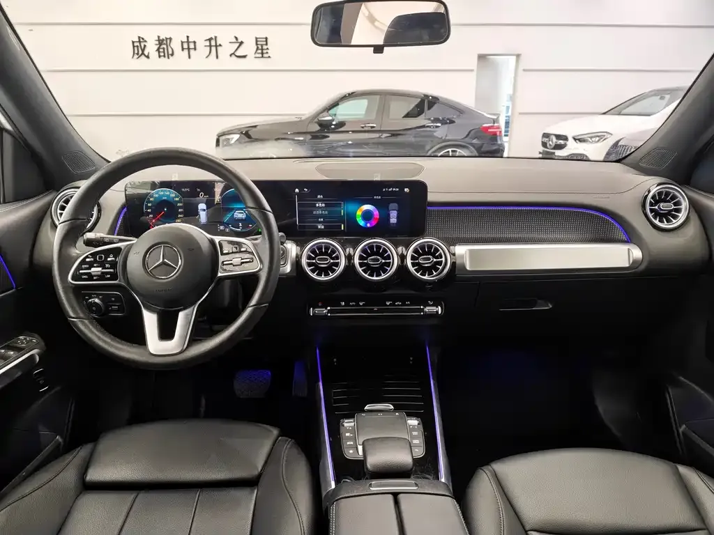 Mercedes-Benz GLA — фото 6