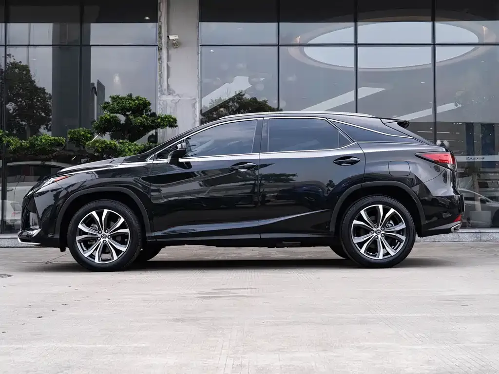Lexus RX — фото 5