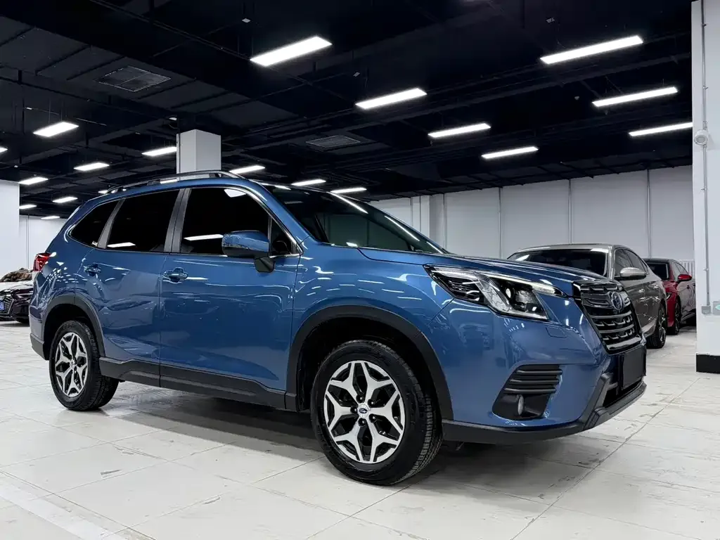 Subaru Forester — фото 3