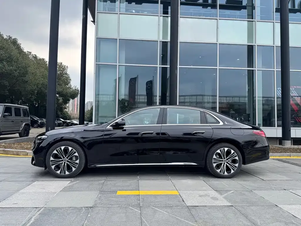 Mercedes-Benz E-Class New Energy — фото 4