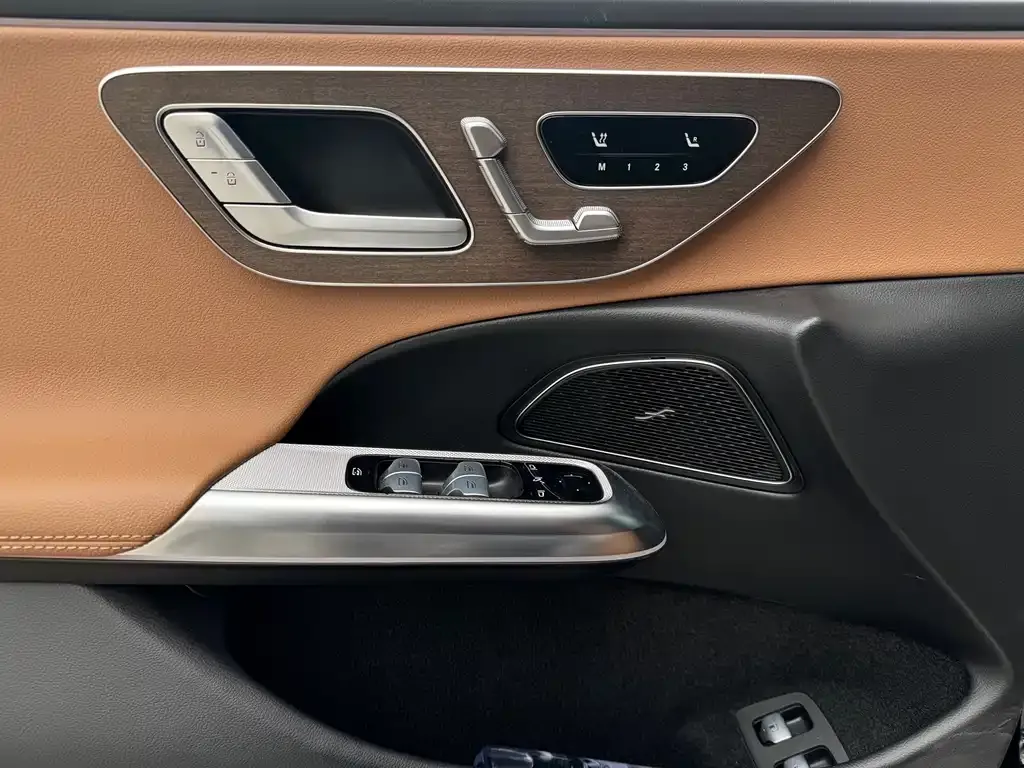 Mercedes-Benz E-Class New Energy — фото 5