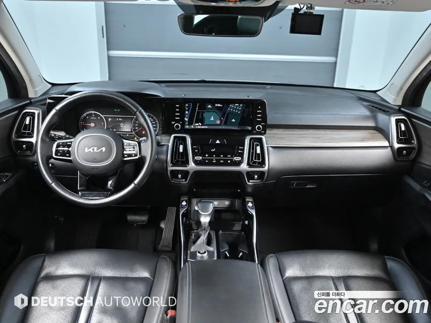 Kia Sorento — фото 4