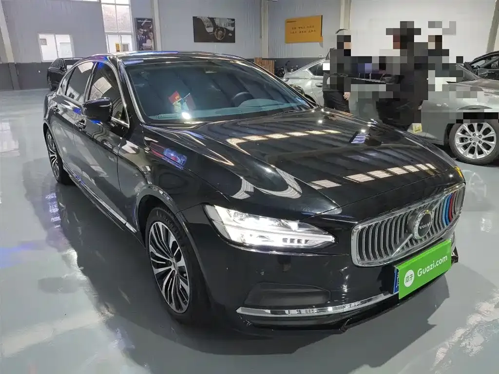 Volvo S90 — фото 10