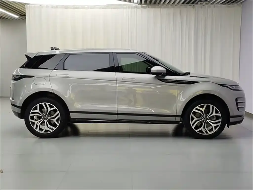 Land Rover Evoque — фото 6