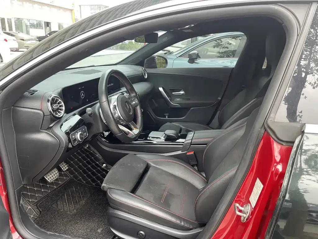 Mercedes-Benz CLA (Import) — фото 2
