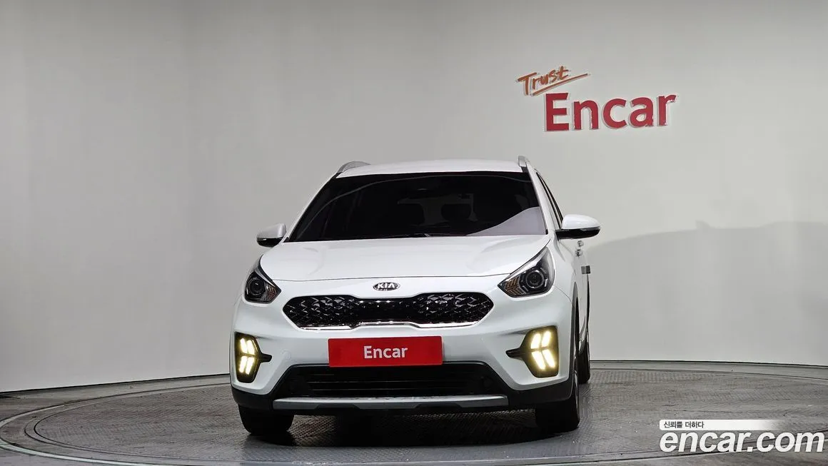 Kia Niro — фото 3