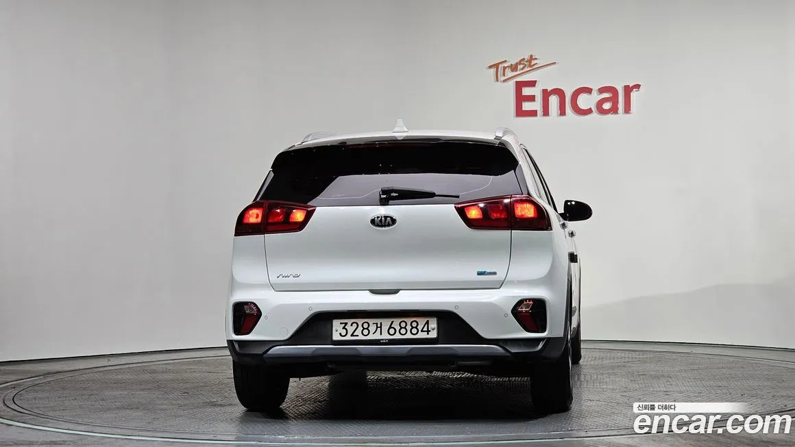 Kia Niro — фото 4