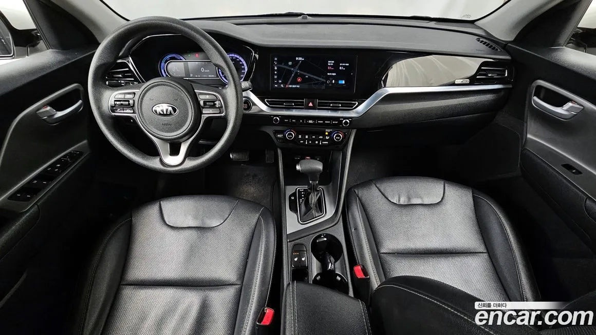 Kia Niro — фото 9