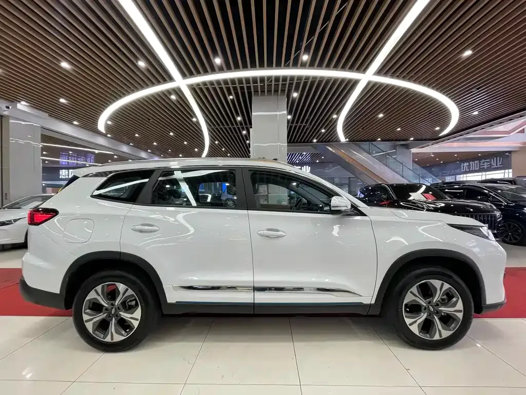 Chery Tiggo 8 PRO NEV — фото 10