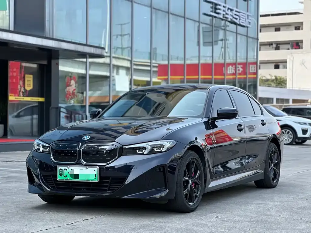 BMW i3 — фото 1