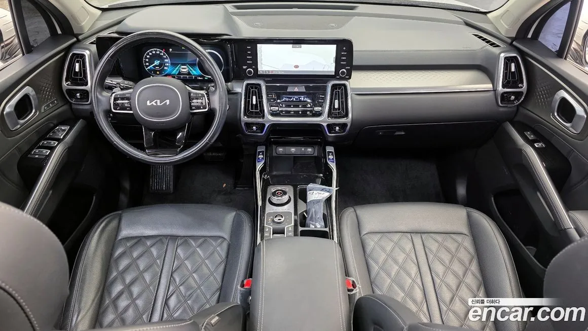 Kia Sorento — фото 9