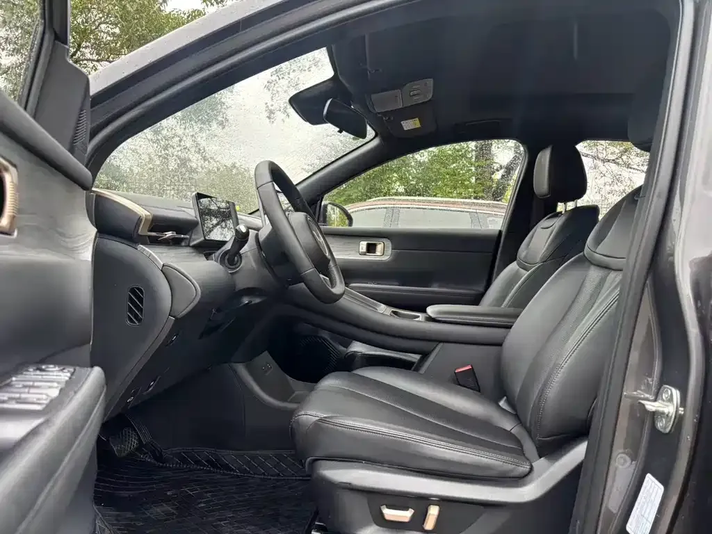 Wuling Xingguang S — фото 4