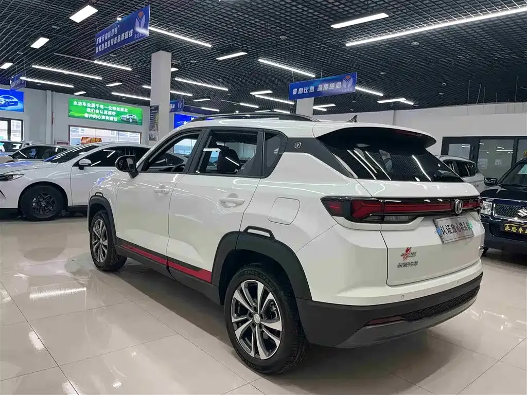 Changan CS35PLUS — фото 9