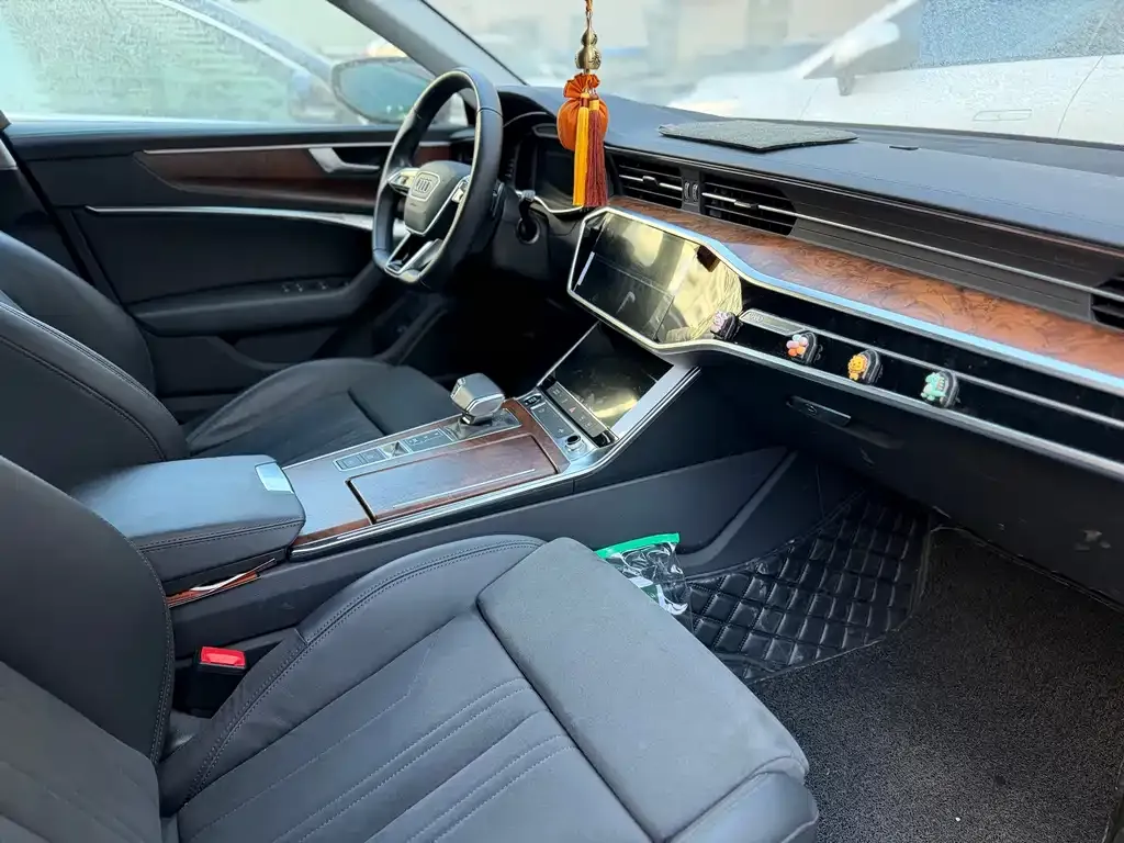 Audi A6 (Import) — фото 3