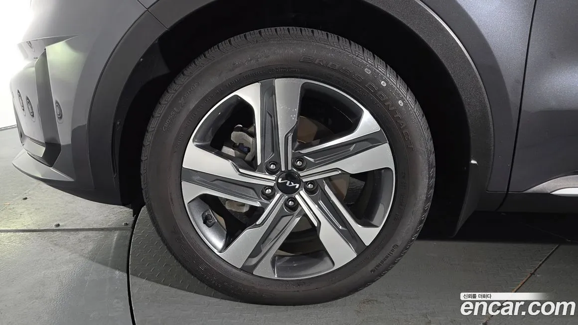 Kia Sorento — фото 7