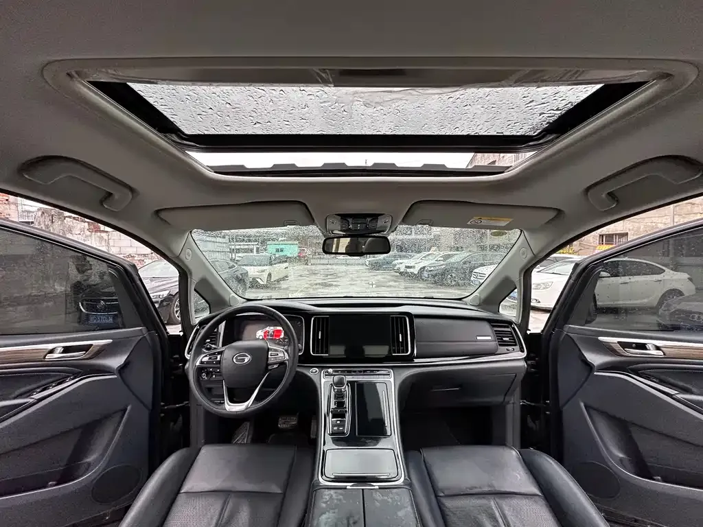 GAC Motor Trumpchi M8 — фото 9