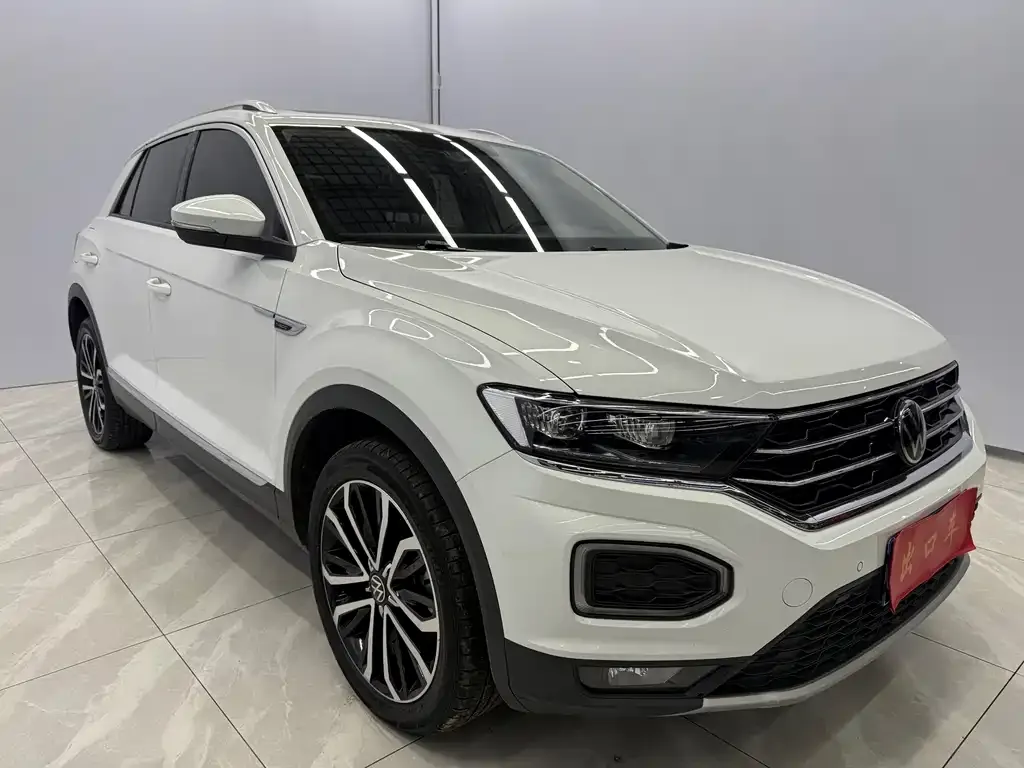 Volkswagen T-Roc — фото 4