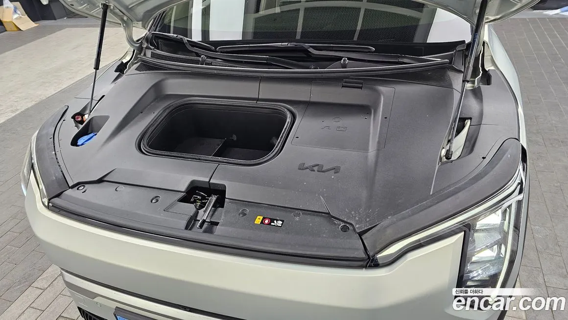 Kia EV3 — фото 9
