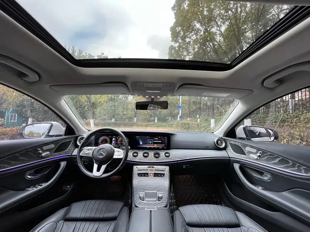 Mercedes-Benz CLS — фото 10