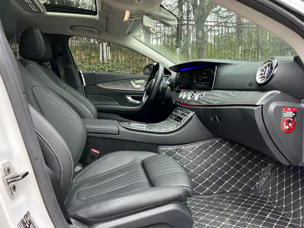 Mercedes-Benz CLS — фото 9