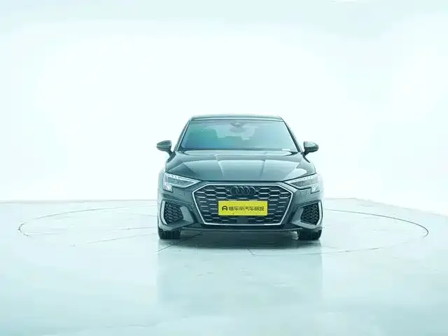 Audi A3 — фото 8
