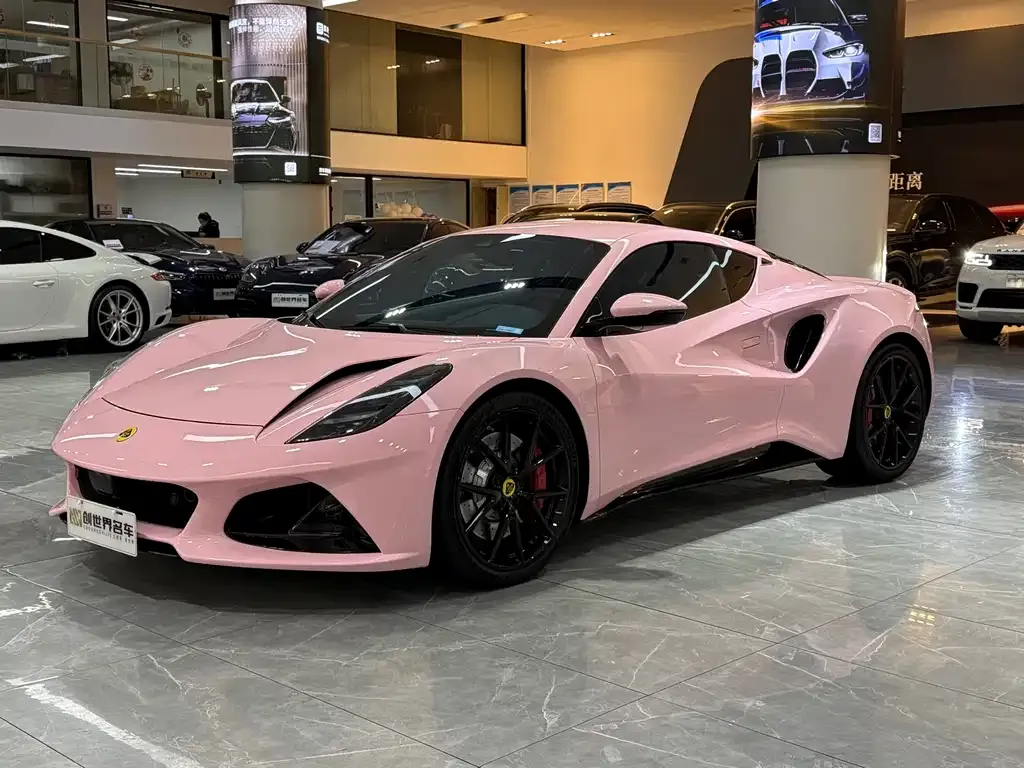Lotus Emira — фото 1