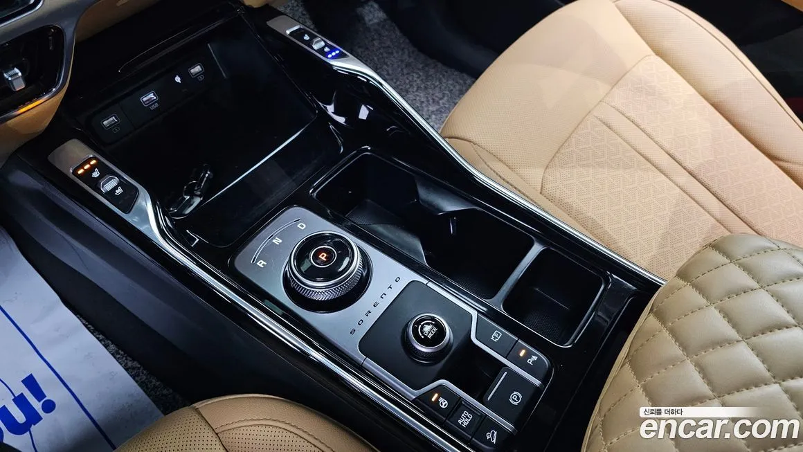 Kia Sorento — фото 9