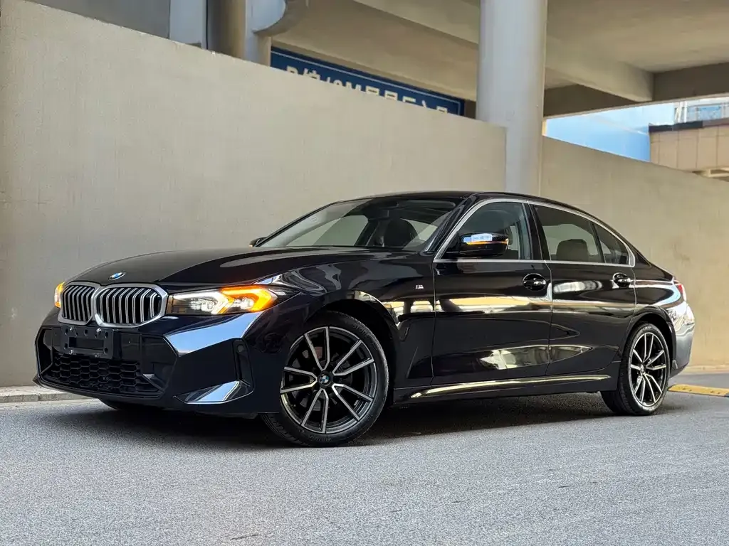 BMW 3 Series — фото 1