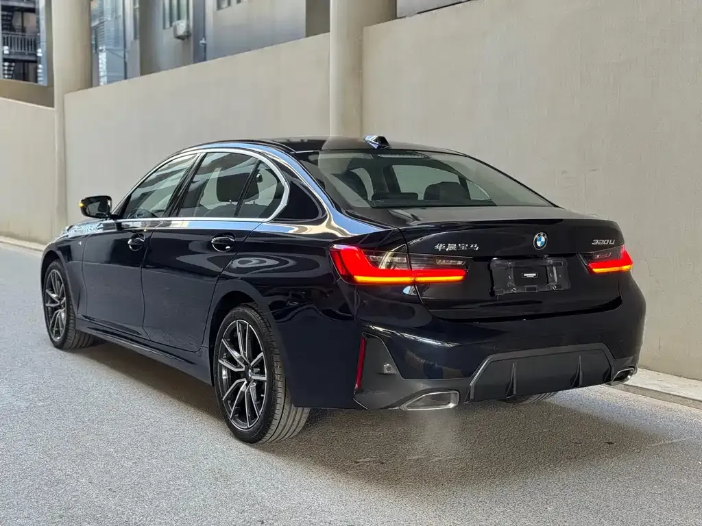 BMW 3 Series — фото 10