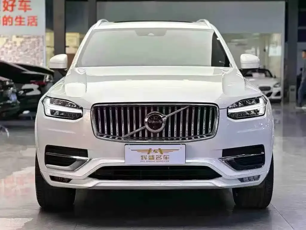 Volvo XC90 — фото 2