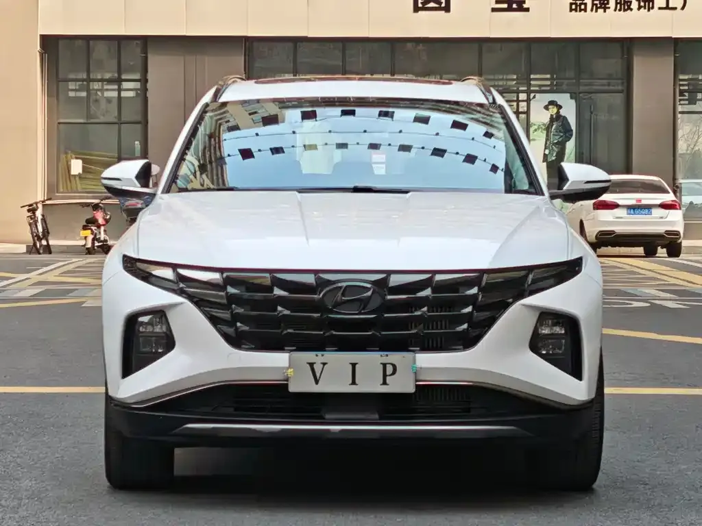 Hyundai Tucson — фото 2