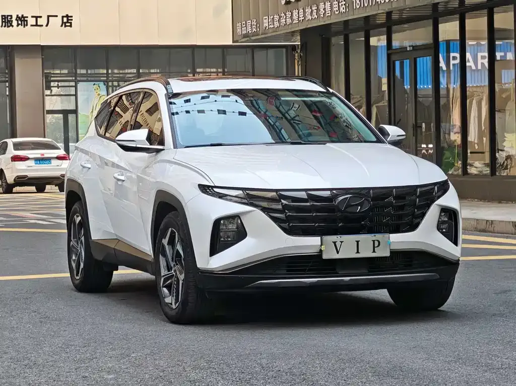 Hyundai Tucson — фото 9