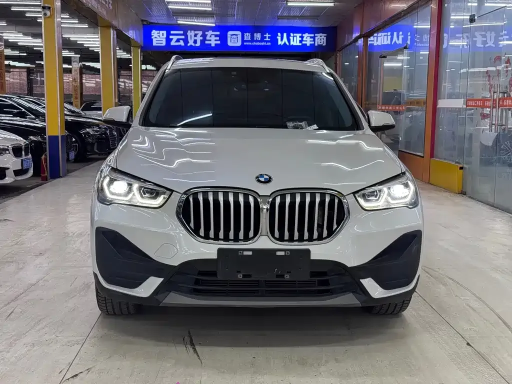 BMW X1 — фото 6