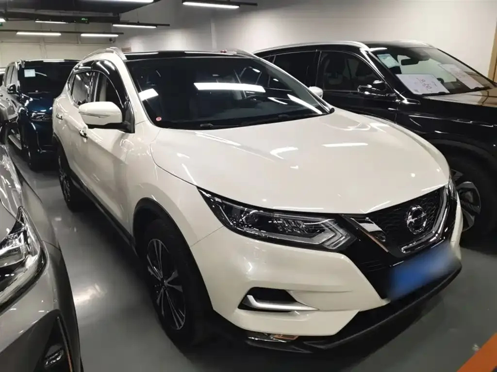 Nissan Qashqai — фото 3