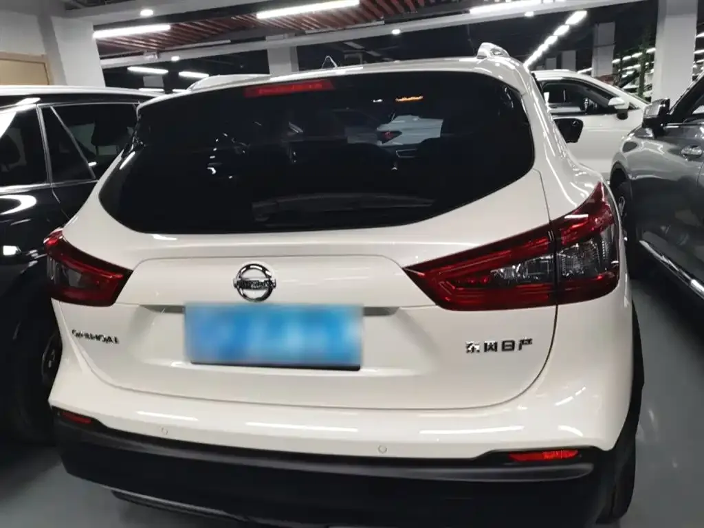 Nissan Qashqai — фото 6