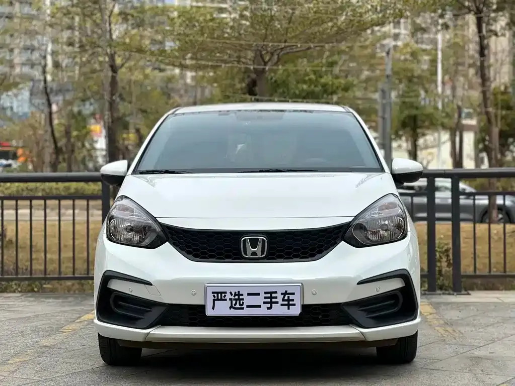 Honda Fit — фото 3