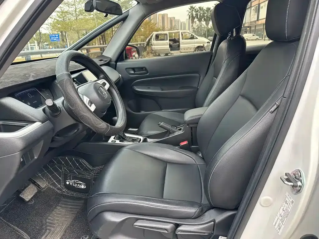 Honda Fit — фото 5