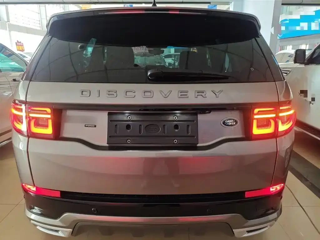 Land Rover Discovery Sport — фото 5