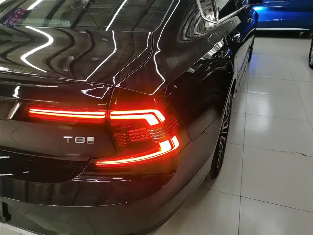 Volvo S90 PHEV — фото 2