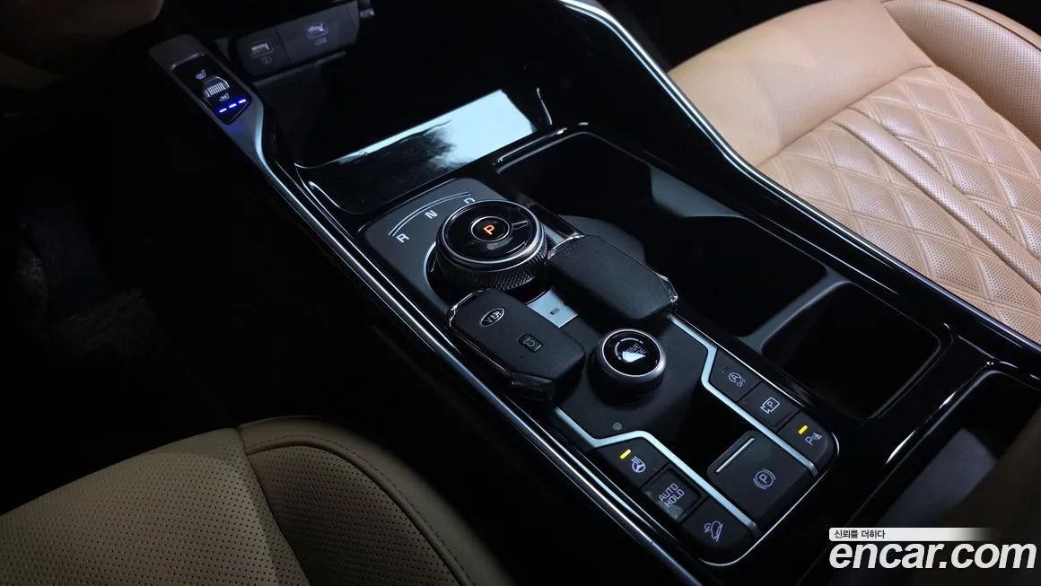 Kia Sorento — фото 9