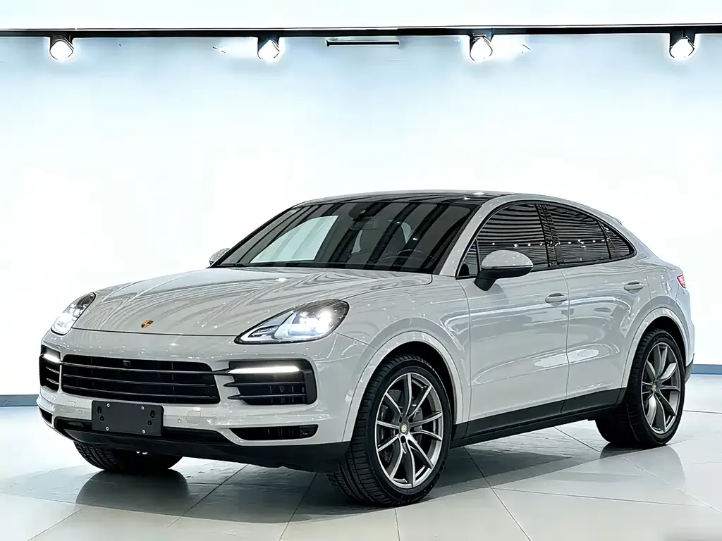 Porsche Cayenne — фото 1