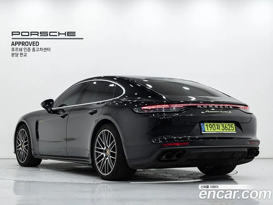 Porsche Panamera — фото 6