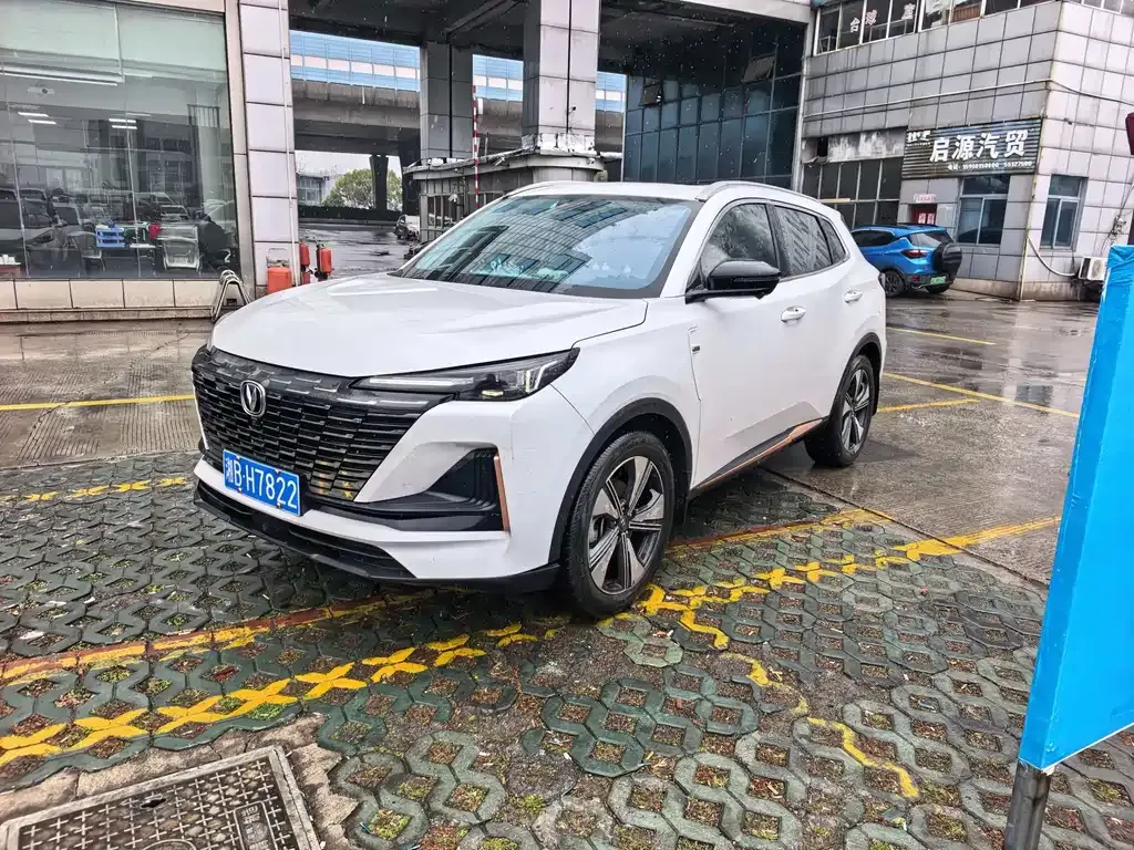 Changan CS55PLUS — фото 7