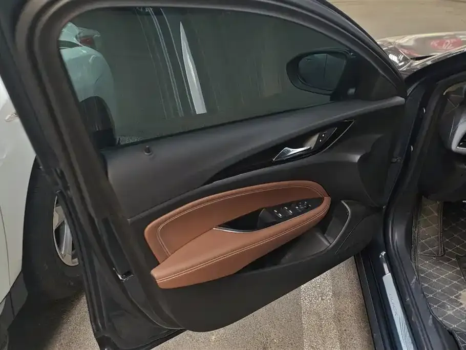 Buick Regal — фото 2