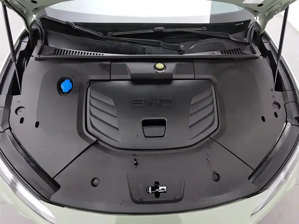 BYD Seal 06GT — фото 8