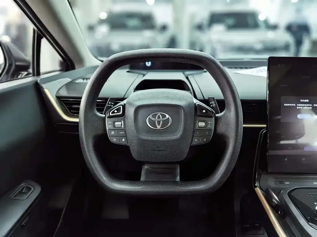 Toyota bZ3 — фото 10