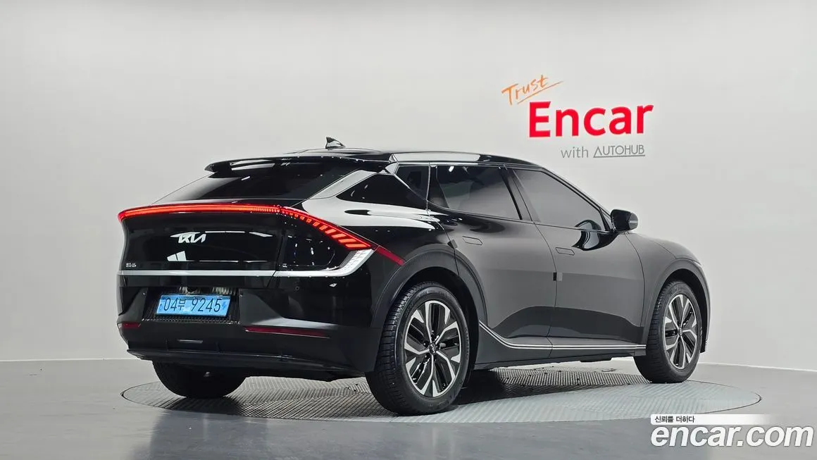 Kia EV6 — фото 3