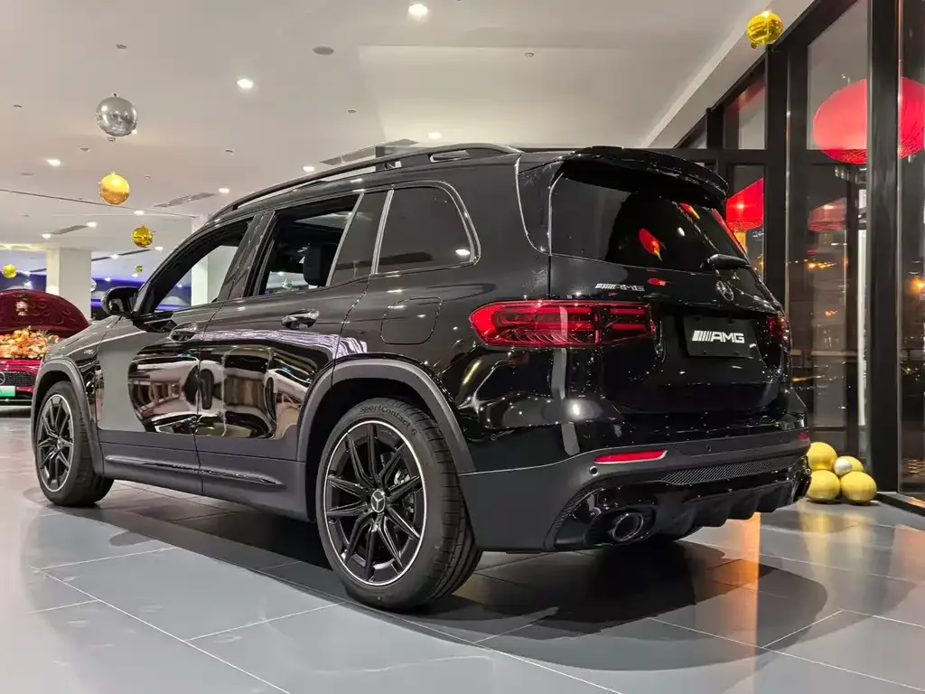 Mercedes-Benz GLB AMG — фото 4
