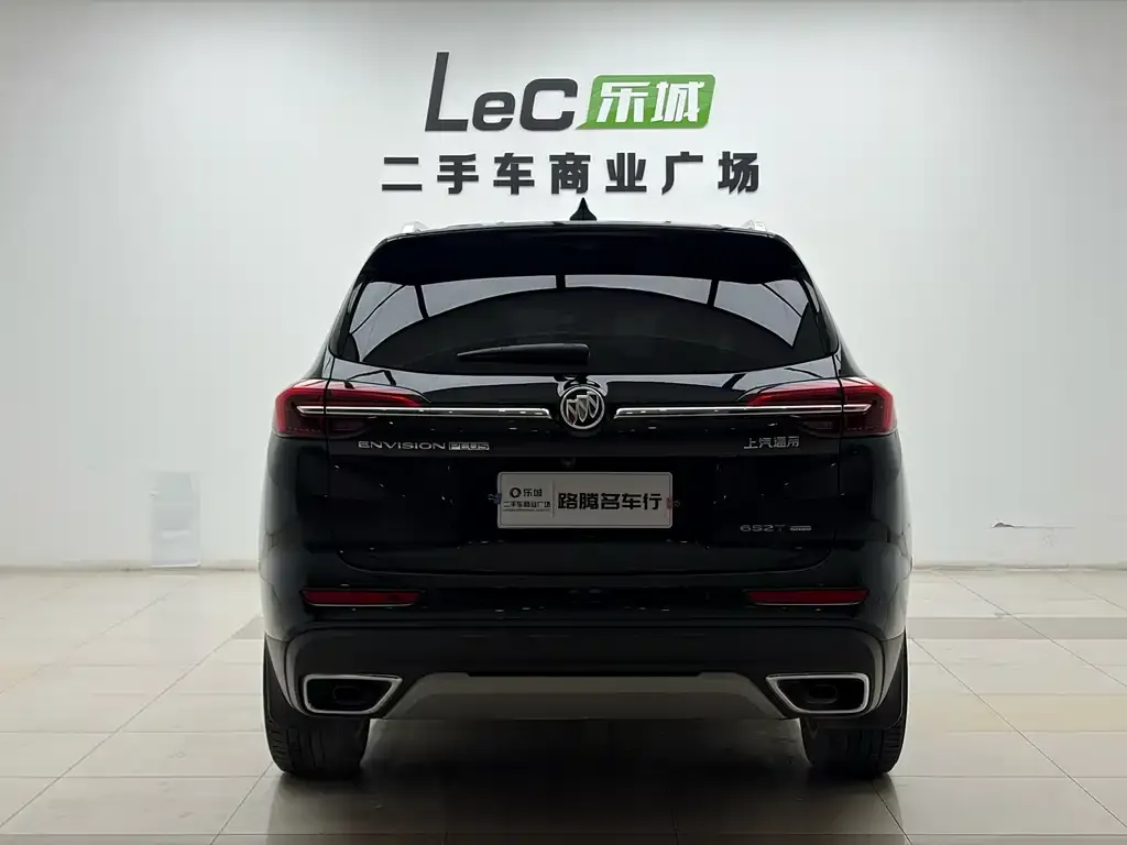 Buick Envision Plus — фото 2